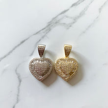 Load image into Gallery viewer, HEART MINI NECKLACE