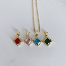 Load image into Gallery viewer, STARRA SOLITAIRE NECKLACE