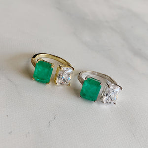 EMERALD DOUBLE STONE RING